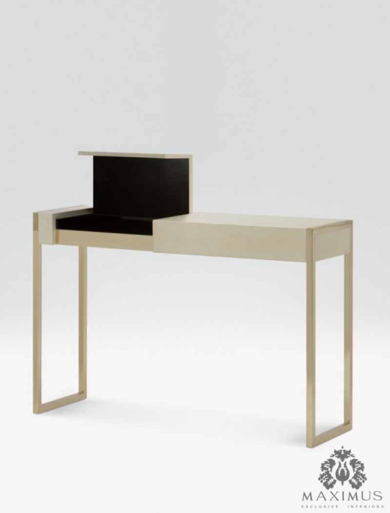 Письменный стол, стиль хай-теч, дизайн Armani Casa, модель Evans