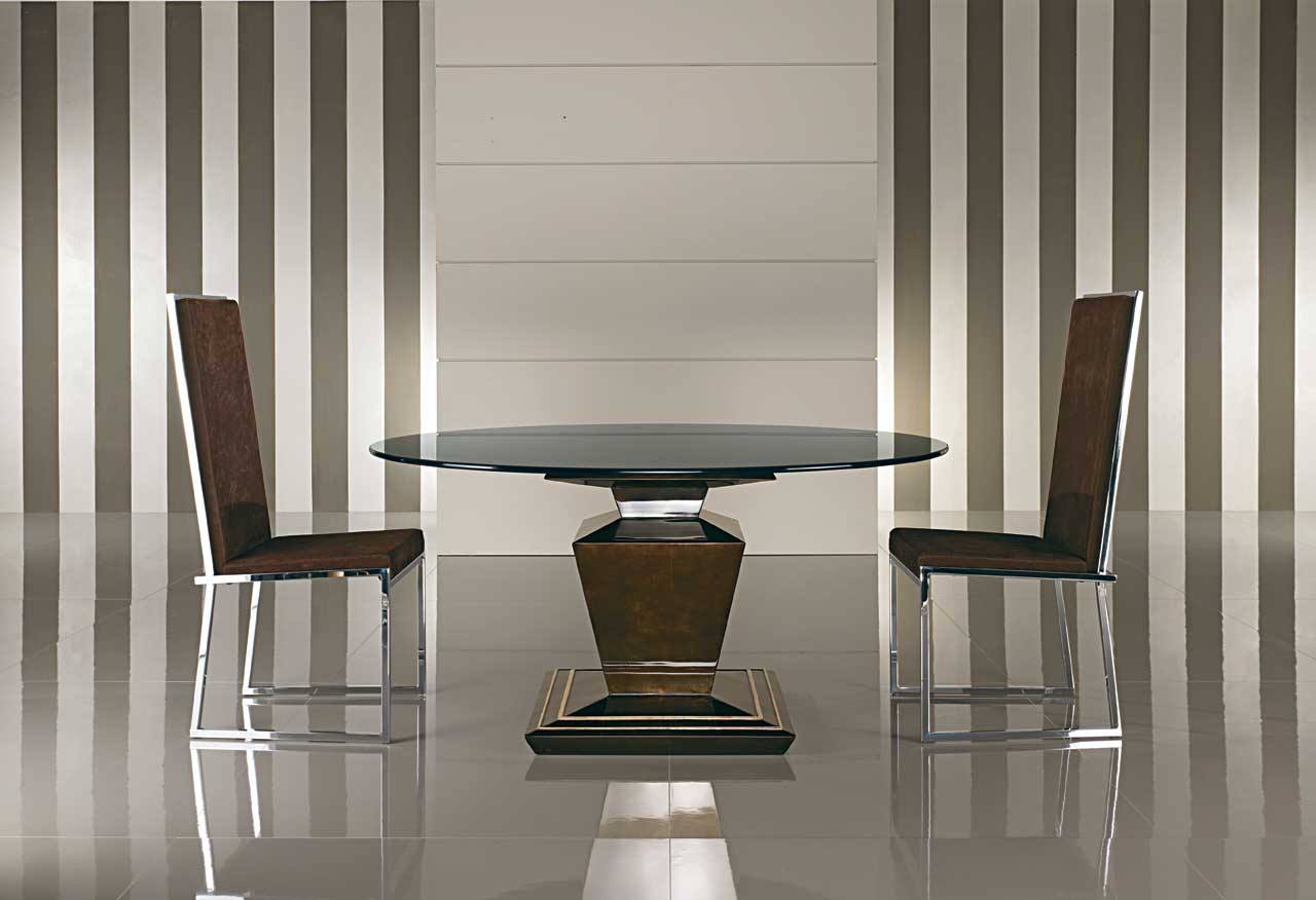 Стол обеденный, выполненный в стиле арт-деко, дизайн Smania
