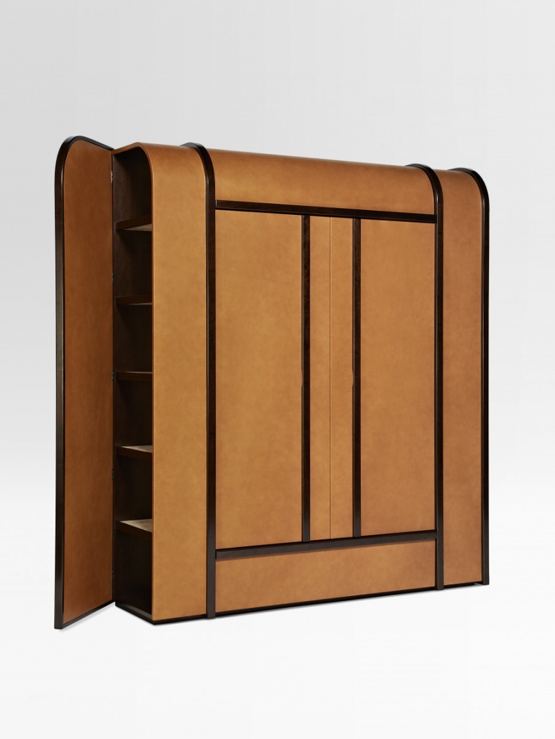 Шкаф, выполненный в стиле арт-деко, дизайн Armani/Casa, модель