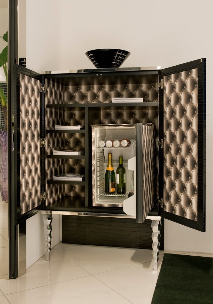 Барный шкаф Visionnaire by Ipe Cavalli Beverly Bar cabinet00