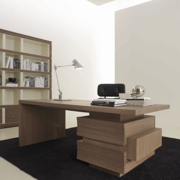 Мебель на заказ / Письменный стол, выполненный в стиле арт-деко, дизайн Galimberti Nino