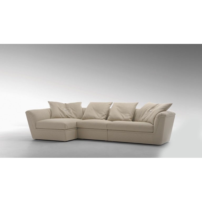 Диван, стиль классический, дизайн Fendi Casa, модель Cocoon Sectional Sofa