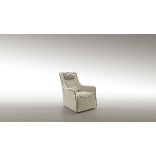 Кресло Minster Chair, дизайн Bentley Home