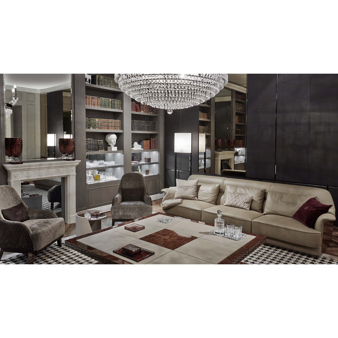 Диван Winchester Sofa, дизайн Bentley Home