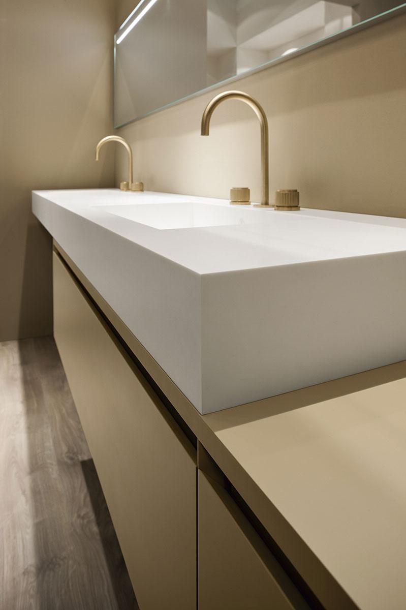 Коллекции для ванных комнат Manhattan, дизайн Oasis Group, Master Collection
