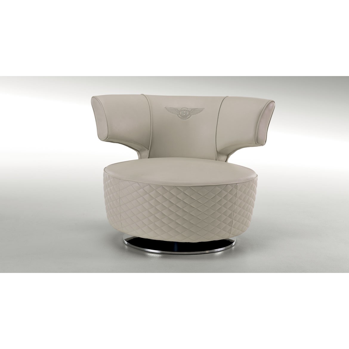 Кресло Bull Armchair, дизайн Bentley Home