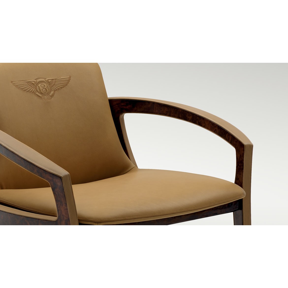 Кресло Belgravia Armchair, дизайн Bentley Home