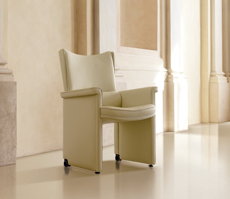 Кресло офисное Planet V, дизайн Mascheroni
