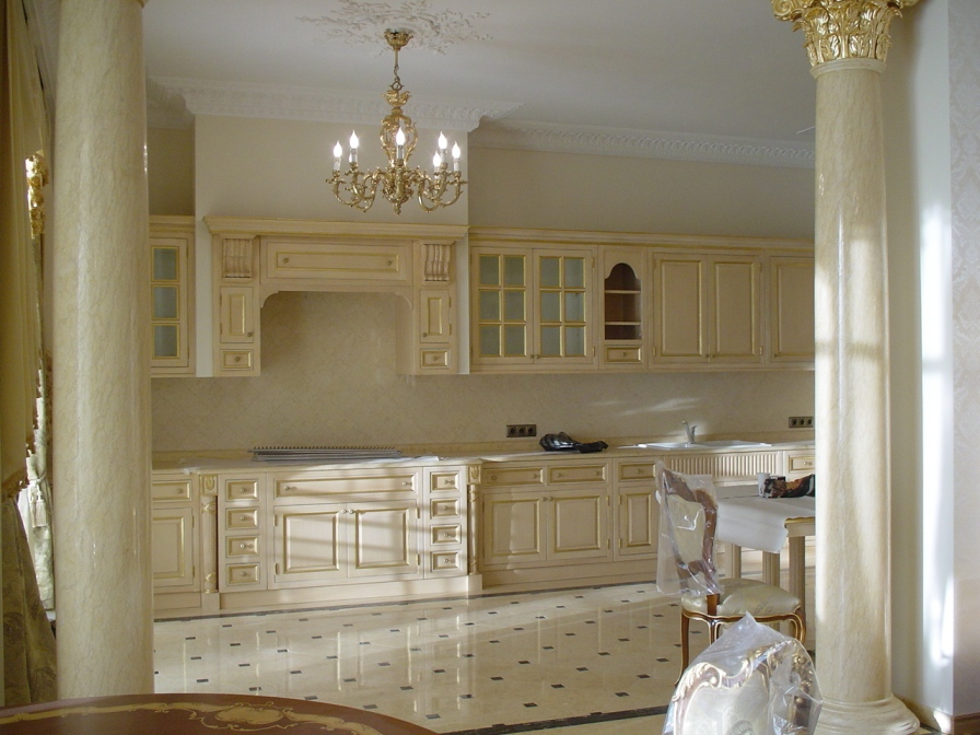 Кухня с очагом в классическом стиле, дизайн Francesco Molon III