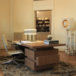 Письменный стол, выполненный в стиле арт-деко, дизайн Galimberti Nino