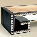 Стол кофейный, выполненный в стиле арт-деко, дизайн Taylor Llorente