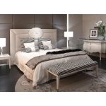 Кровать Cameo Bed, дизайн Fendi Casa