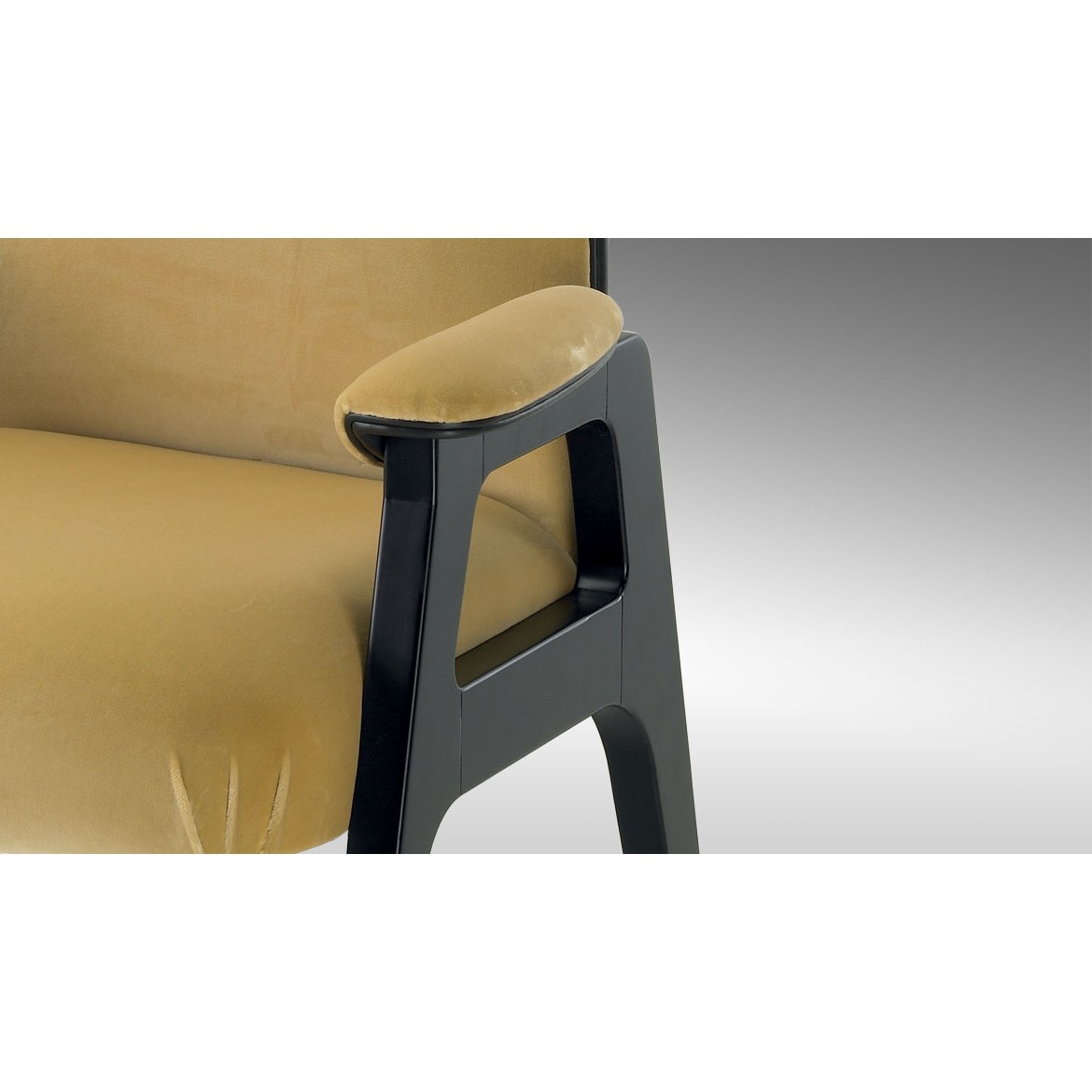 Стул Cerva Chair, дизайн Fendi Casa