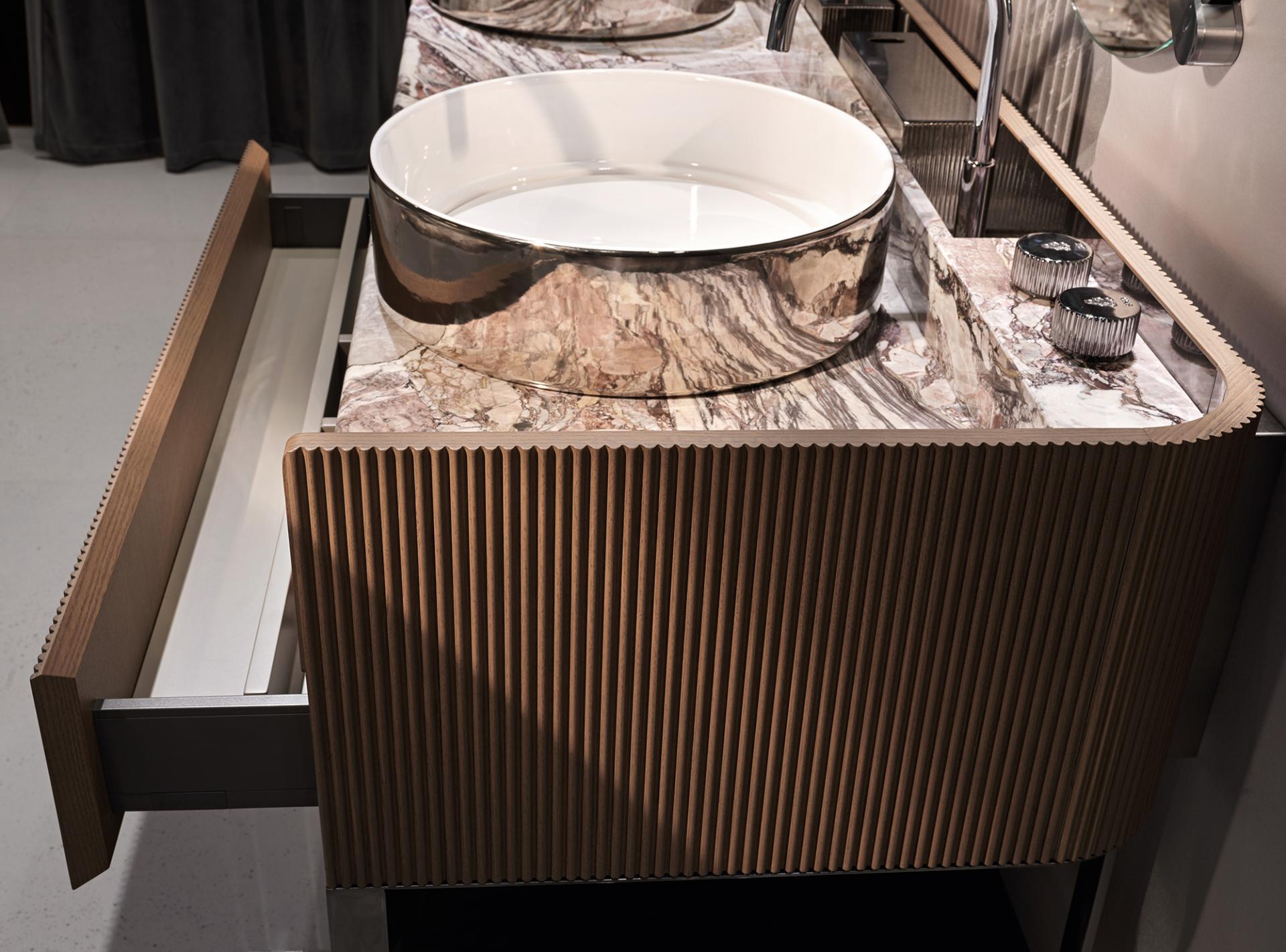 Ванная комната Kobol anniversary, дизайн Visionnaire Home Philosophy