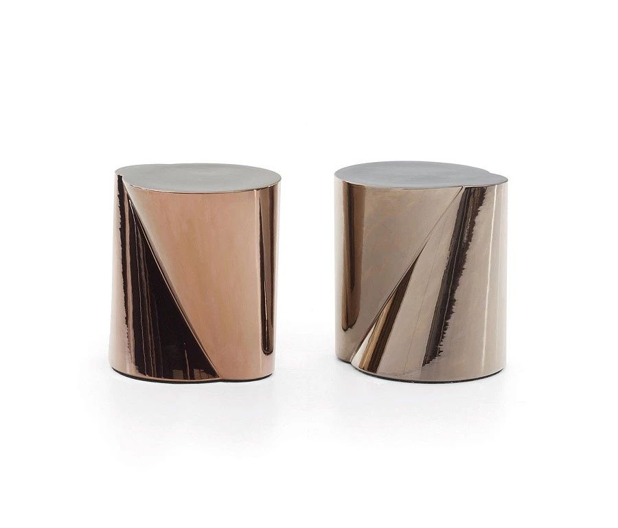 Кофейный столик Noor, дизайн Minotti Кофейный столик Noor, дизайн Minotti