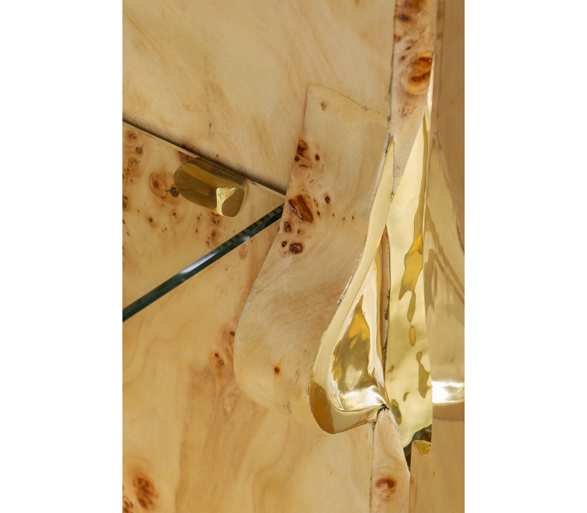 Комод LAPIAZ, дизайн Boca do Lobo Комод LAPIAZ, дизайн Boca do Lobo