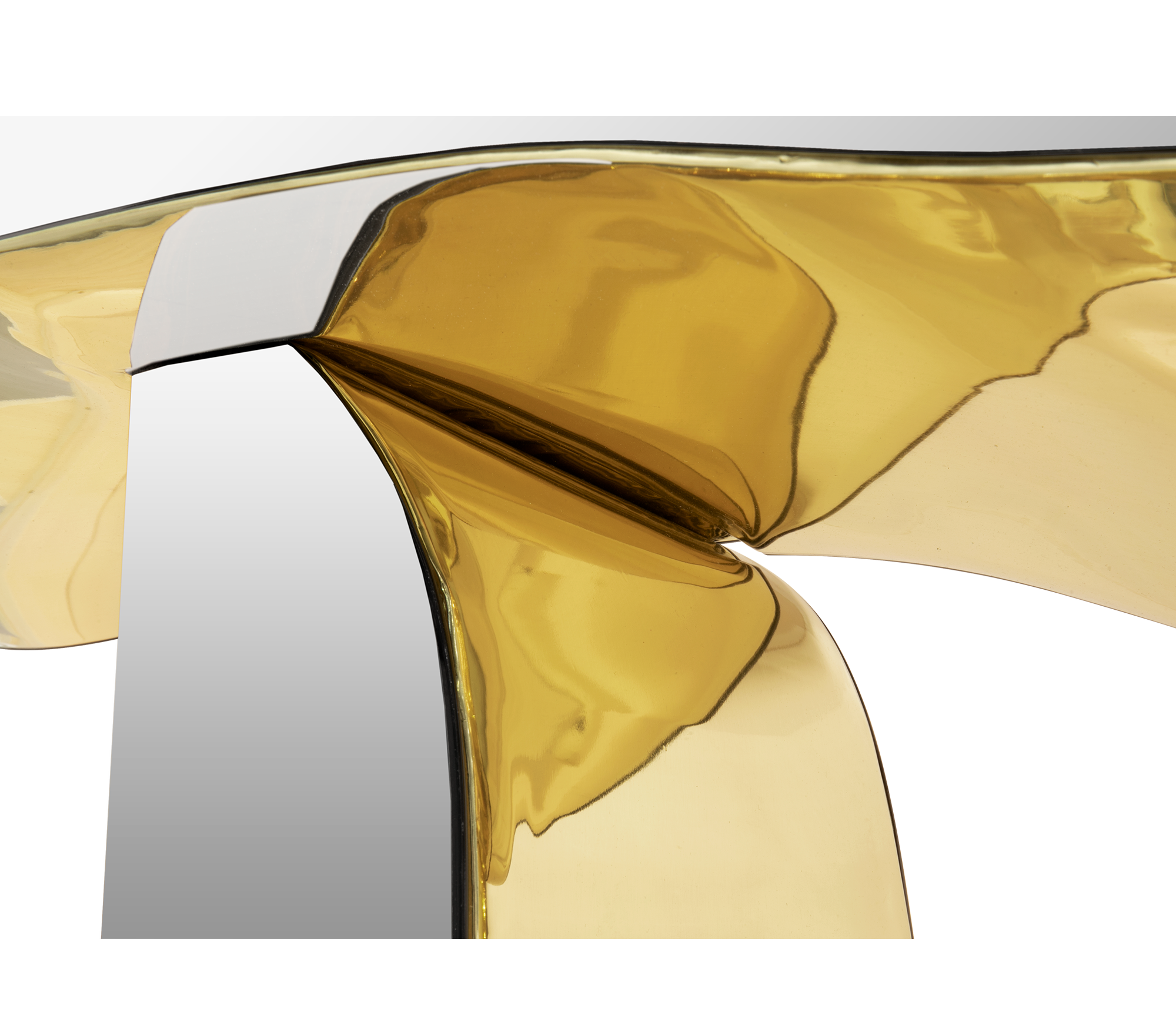 Консоль LAPIAZ, дизайн Boca do Loco Консоль LAPIAZ, дизайн Boca do Loco