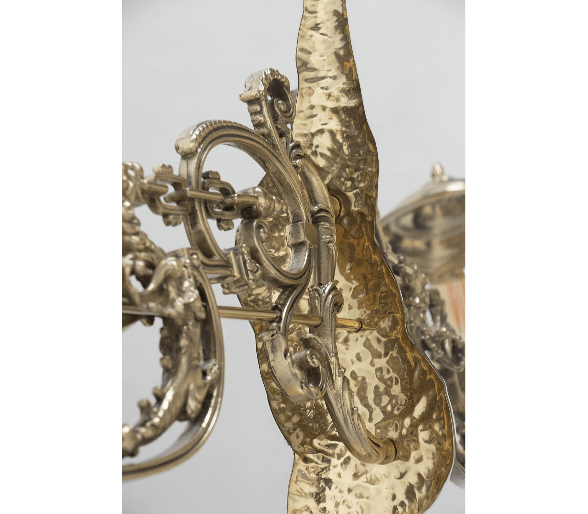 Консоль LUMIERE, дизайн Boca do Loco Консоль LUMIERE, дизайн Boca do Loco