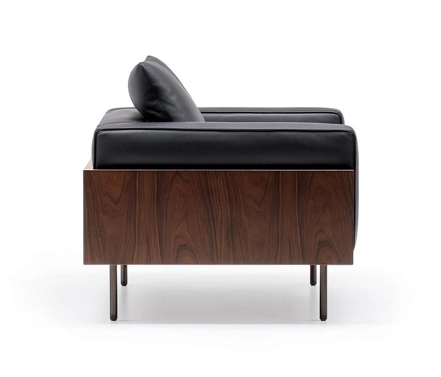 Кресло Brasilia, дизайн Minotti Кресло Brasilia, дизайн Minotti