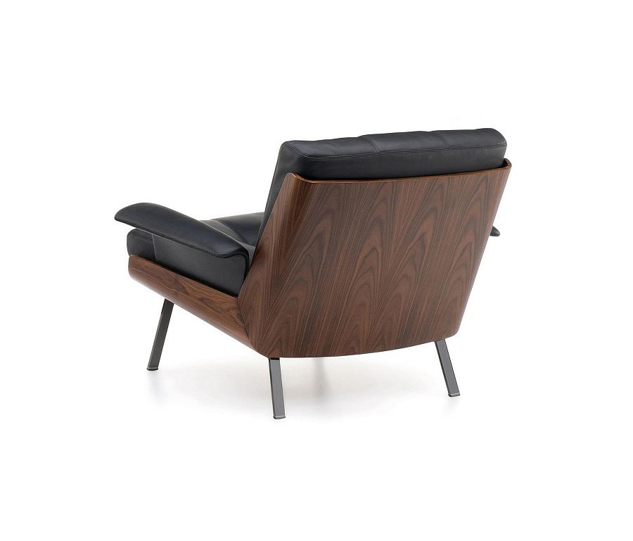 Кресло Daiki, дизайн Minotti Кресло Daiki, дизайн Minotti