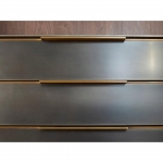 Барный шкаф Amuneal's Blackened Stainless Steel Bar Барный шкаф Amuneal's Blackened Stainless Steel Bar