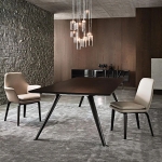 Стол обеденный Evans, дизайн Minotti Стол обеденный Evans, дизайн Minotti