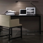 Стол письменный Fulton, дизайн Minotti Стол письменный Fulton, дизайн Minotti