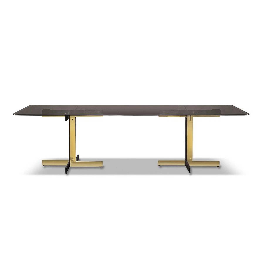 Стол обеденный Catlin, дизайн Minotti Стол обеденный Catlin, дизайн Minotti