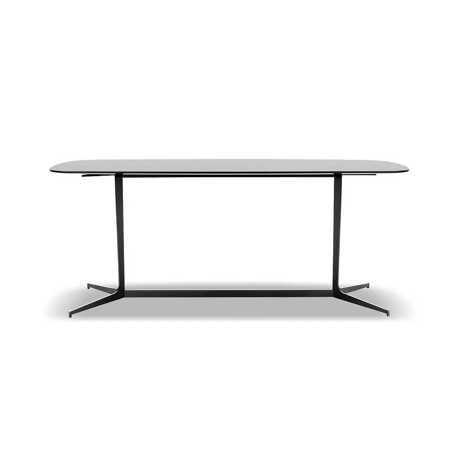 Стол обеденный Clyfford, дизайн Minotti Стол обеденный Clyfford, дизайн Minotti