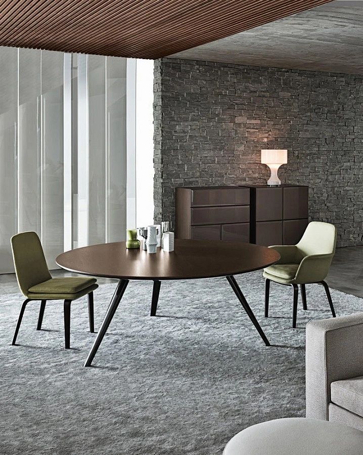 Стол обеденный Evans, дизайн Minotti Стол обеденный Evans, дизайн Minotti