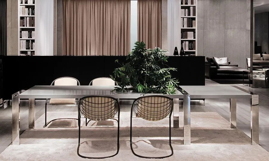 Стол обеденный Lennon, дизайн Minotti Стол обеденный Lennon, дизайн Minotti