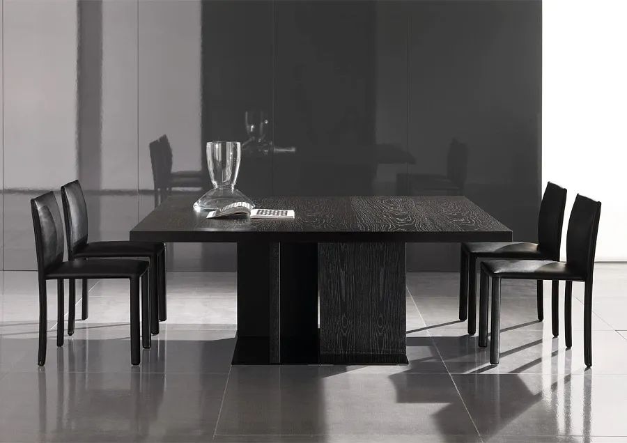Стол обеденный Toulouse, дизайн Minotti Стол обеденный Toulouse, дизайн Minotti