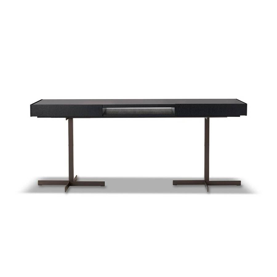 Стол письменный Close, дизайн Minotti Стол письменный Close, дизайн Minotti