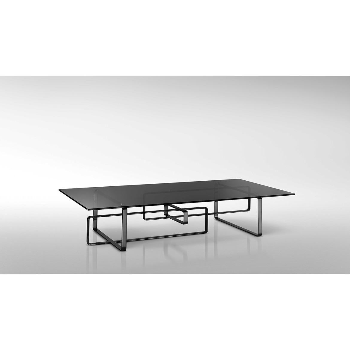 Стол журнальный Columbus Coffee and Side Tables, дизайн Fendi Casa Стол журнальный Columbus Coffee and Side Tables, дизайн Fendi Casa