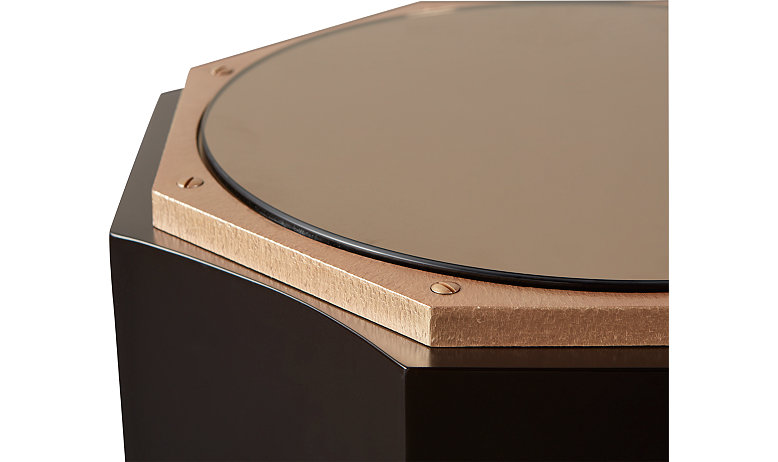 Стол журнальный CORINTH ACCENT TABLE, дизайн Baker Стол журнальный CORINTH ACCENT TABLE, дизайн Baker