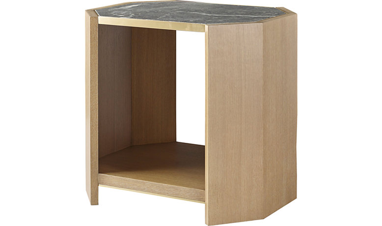 Стол журнальный PYRAMID SIDE TABLE, дизайн Baker Стол журнальный PYRAMID SIDE TABLE, дизайн Baker