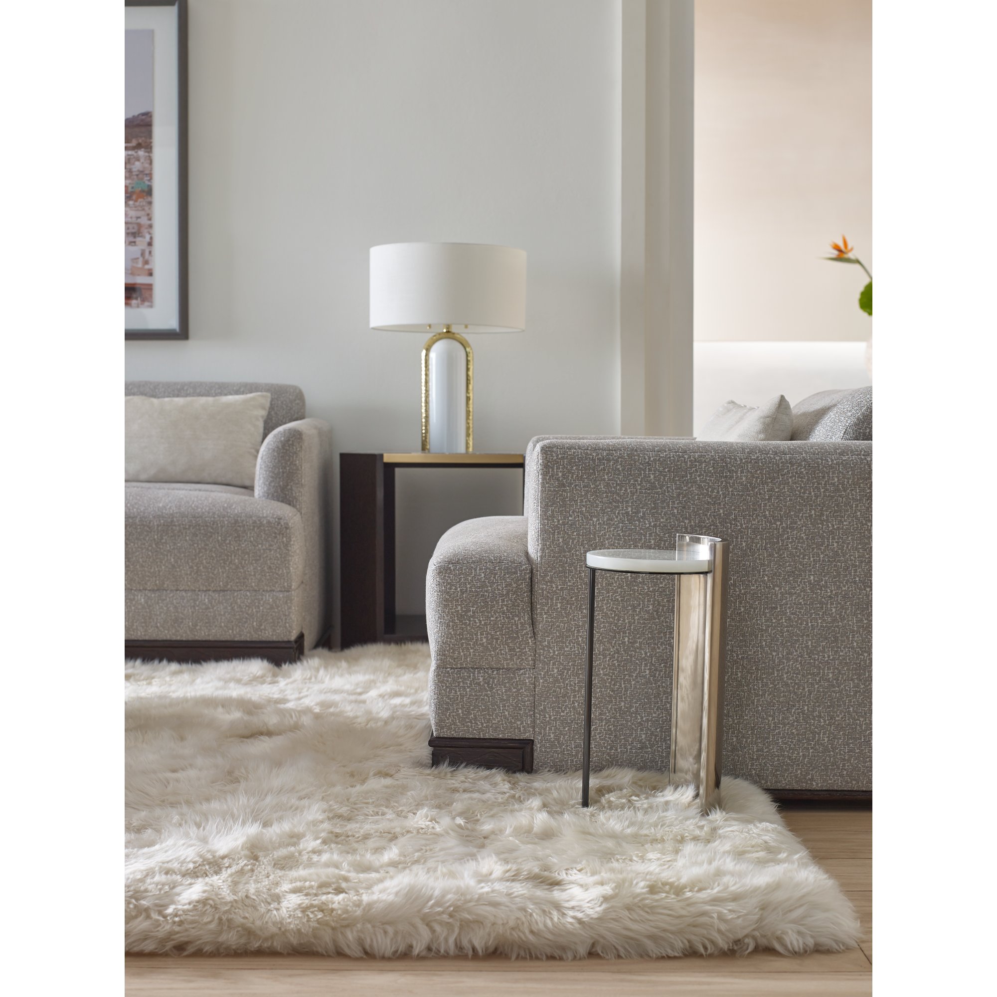 Стол журнальный PYRAMID SIDE TABLE, дизайн Baker Стол журнальный PYRAMID SIDE TABLE, дизайн Baker